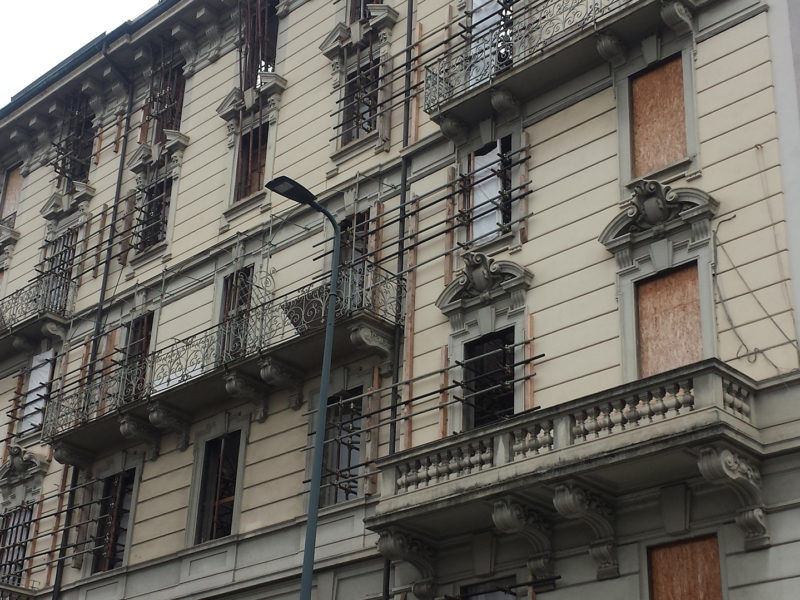 riqualificazione edificio residenziale in via rovani a milano